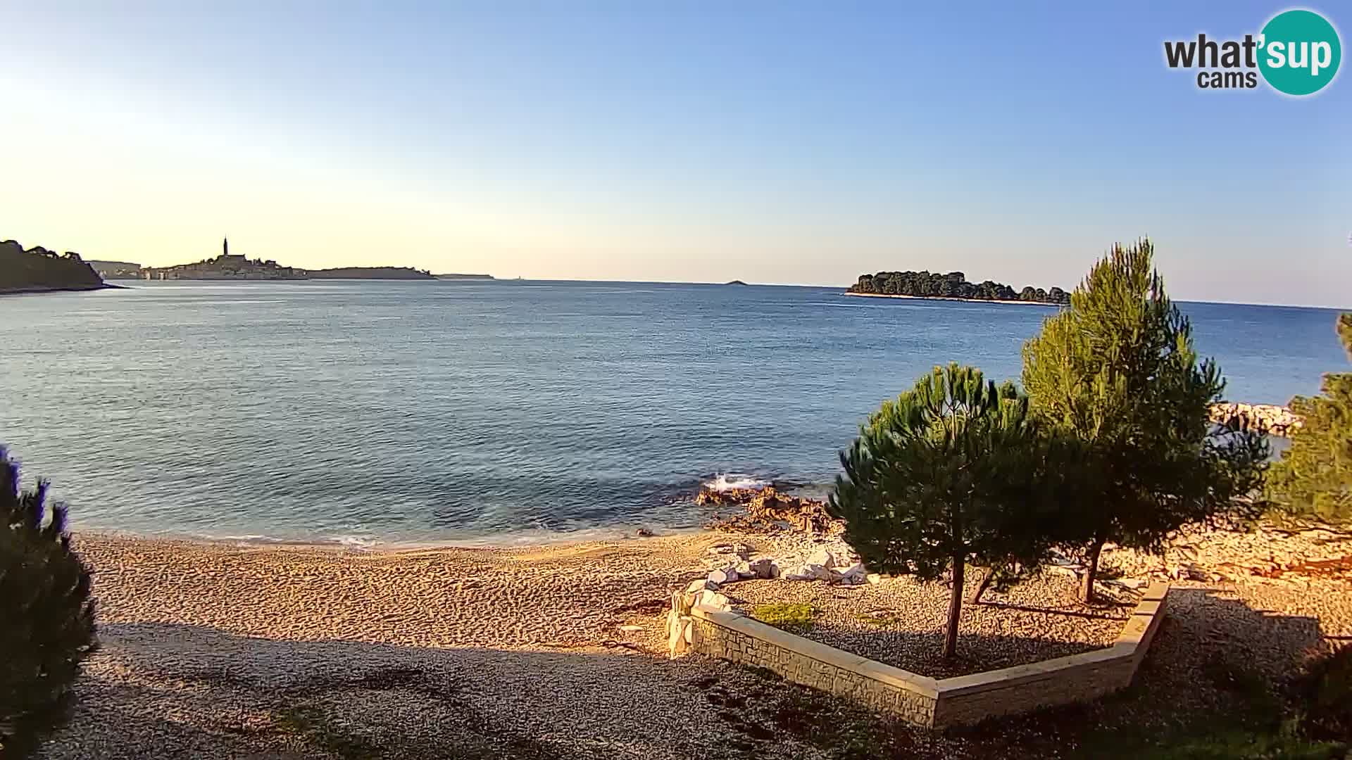 Spletna kamera plaža Borik Rovinj