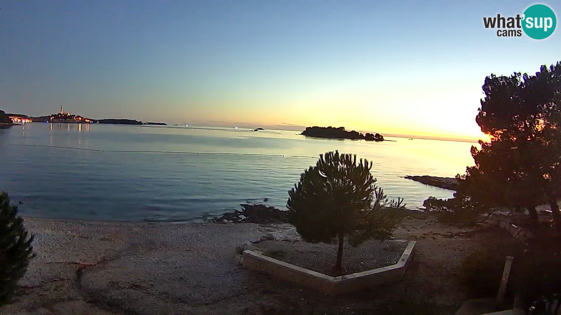 Spletna kamera plaža Borik Rovinj