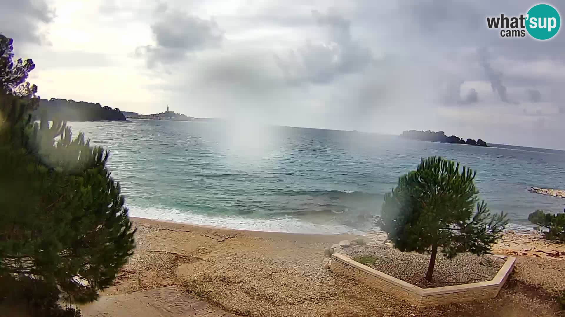 Spletna kamera plaža Borik Rovinj