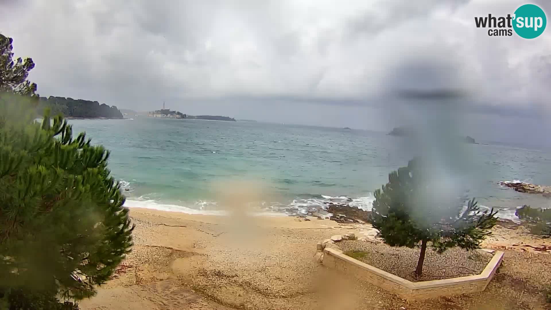Spletna kamera plaža Borik Rovinj