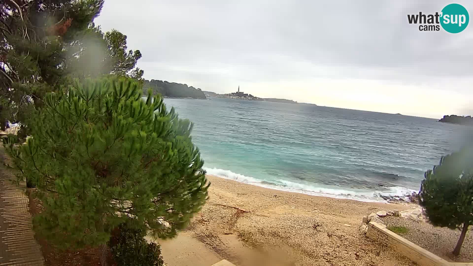 Spletna kamera plaža Borik Rovinj