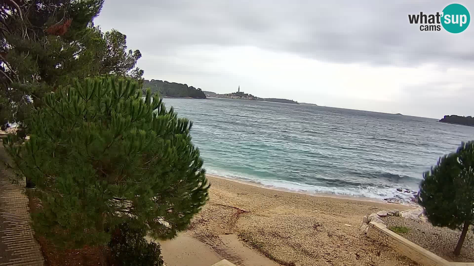 Spletna kamera plaža Borik Rovinj