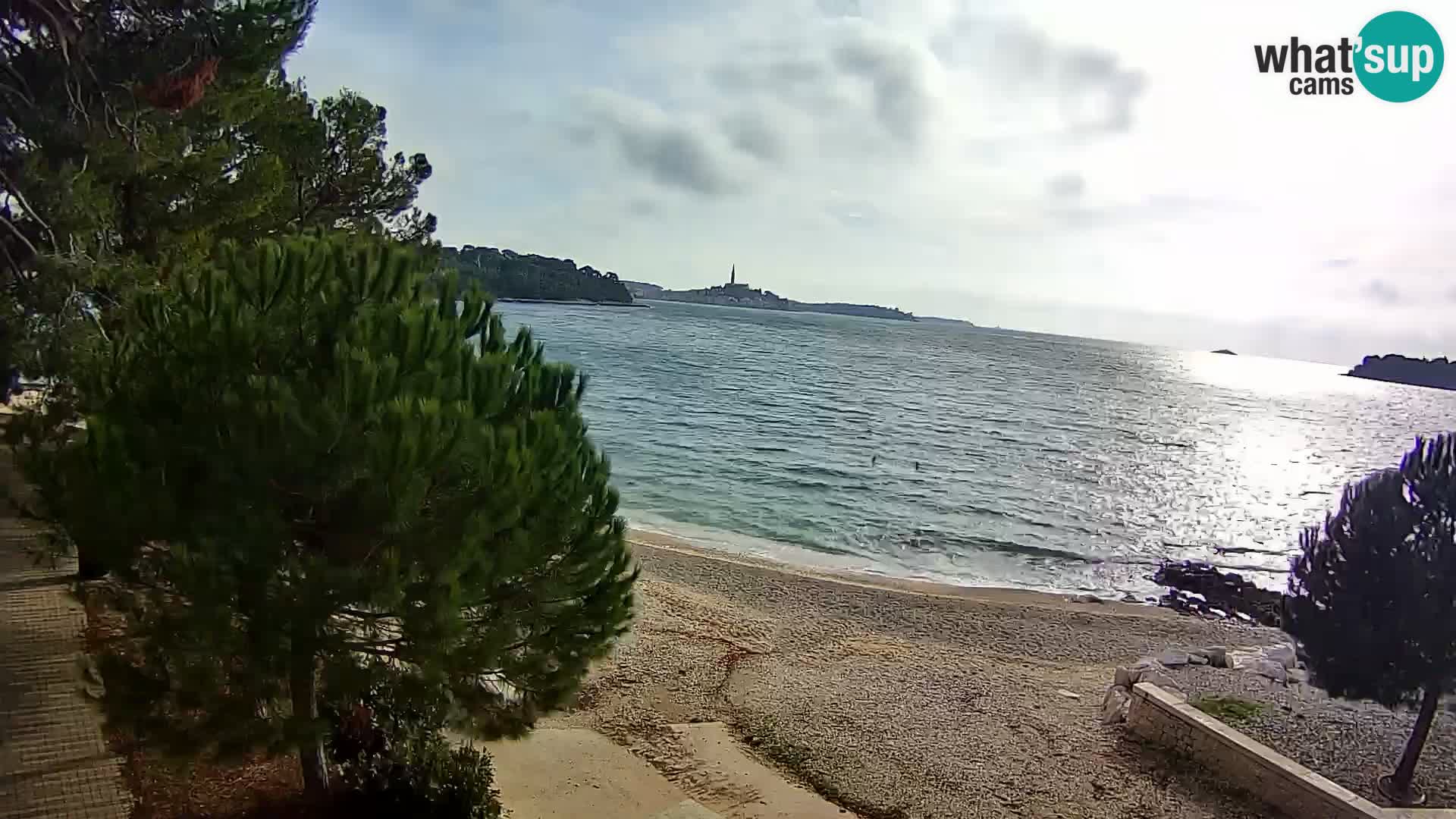 Spletna kamera plaža Borik Rovinj