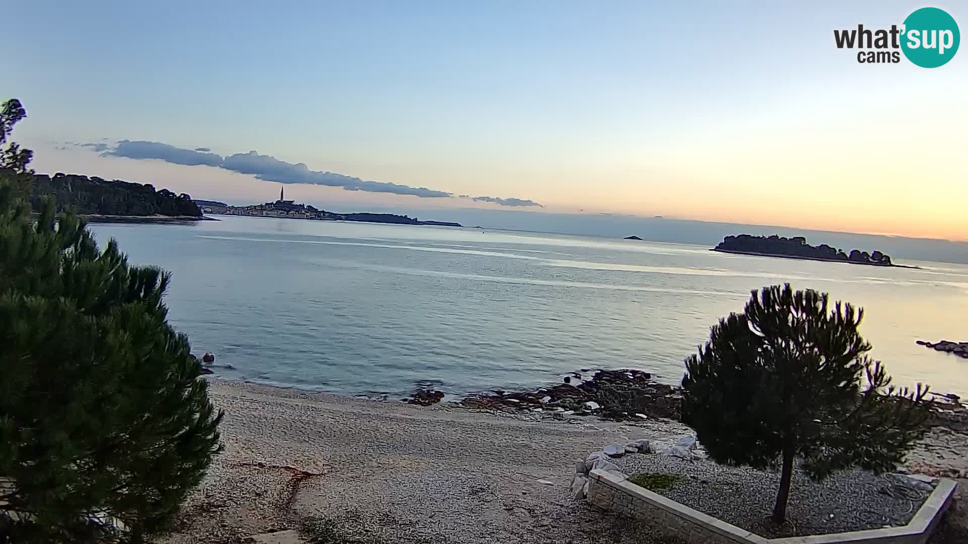 Spletna kamera plaža Borik Rovinj