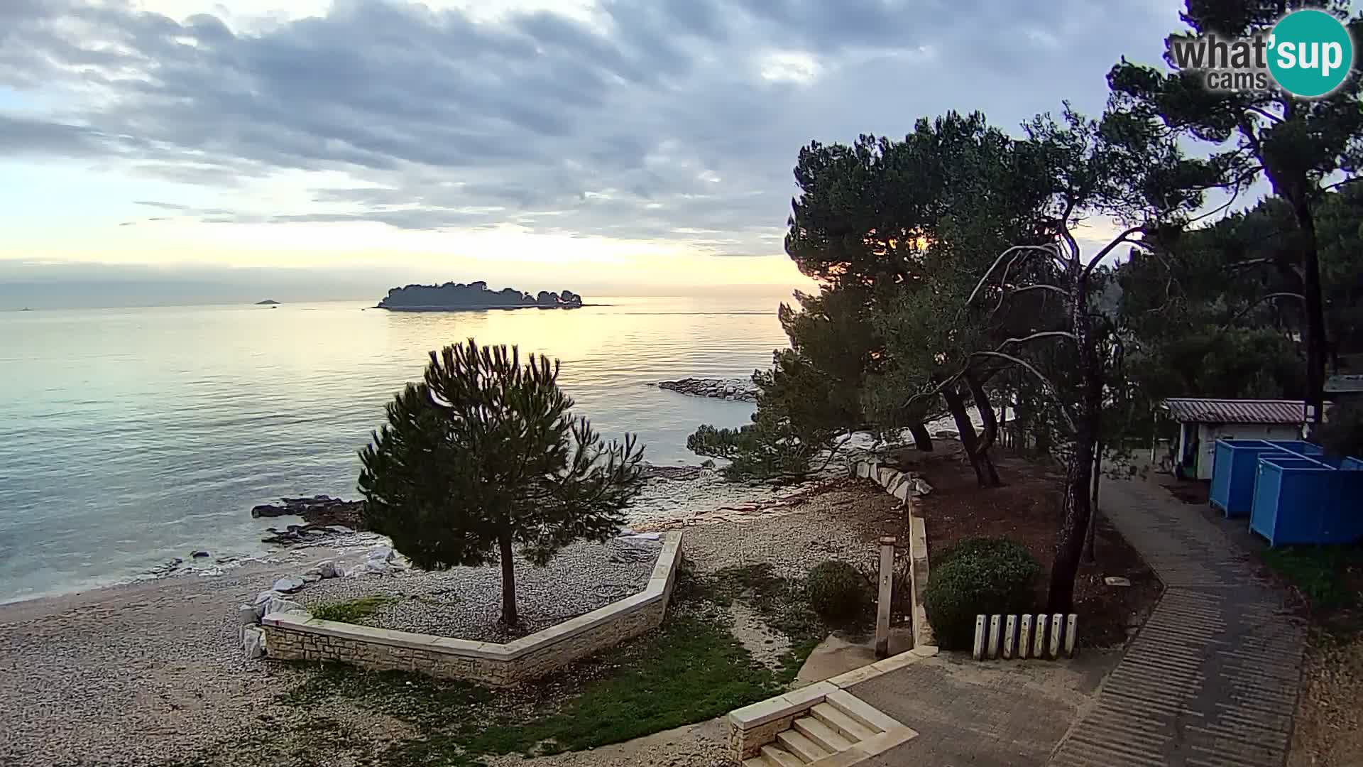 Spletna kamera plaža Borik Rovinj