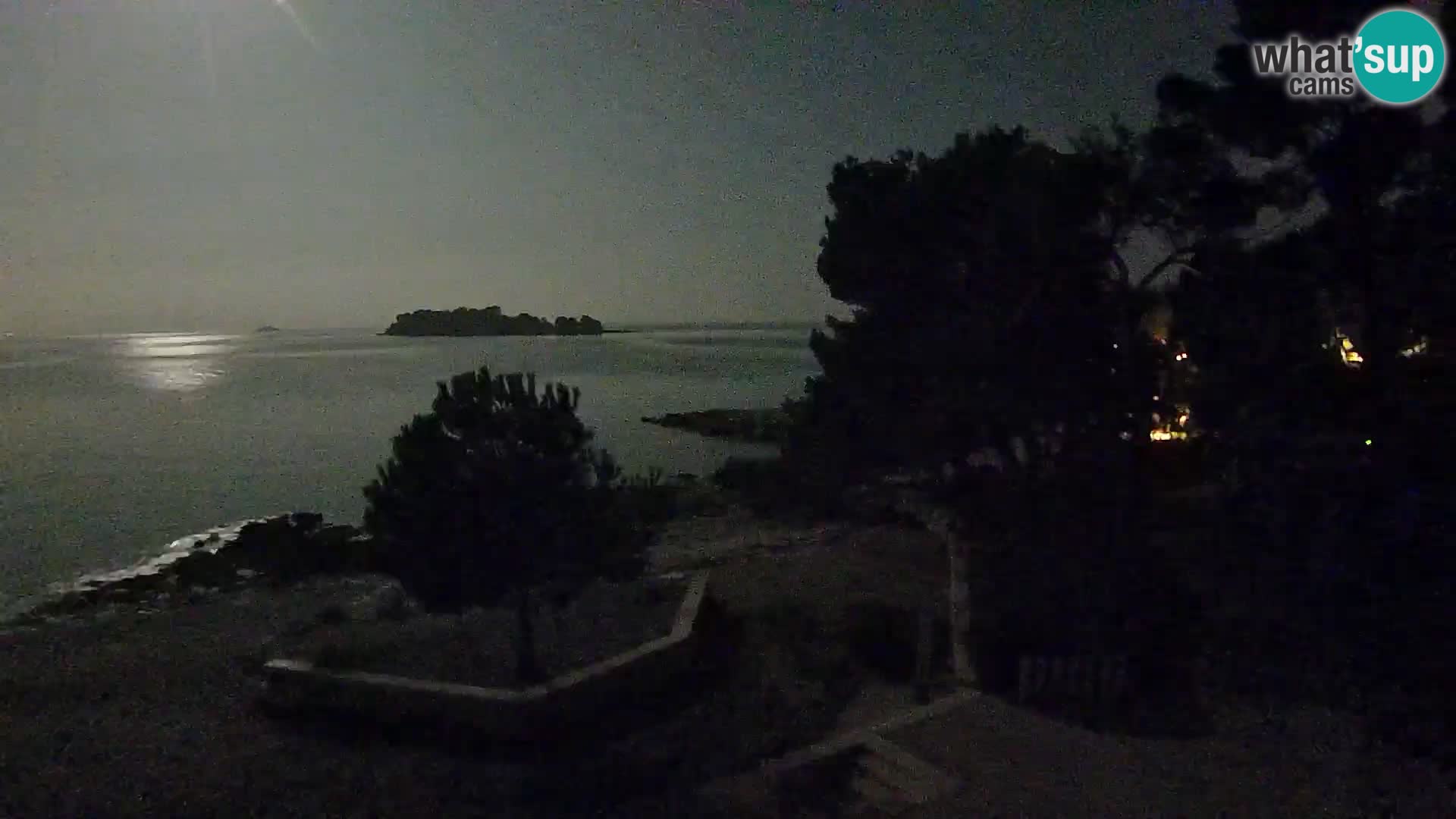 Spletna kamera plaža Borik Rovinj