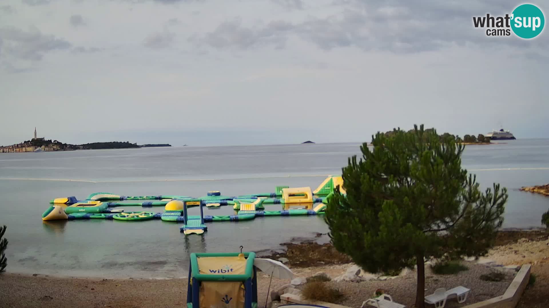 Spletna kamera plaža Borik Rovinj