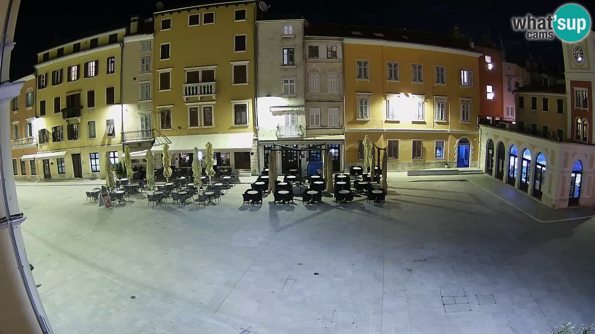 Spletna kamera Rovinj Center – Glavni trg