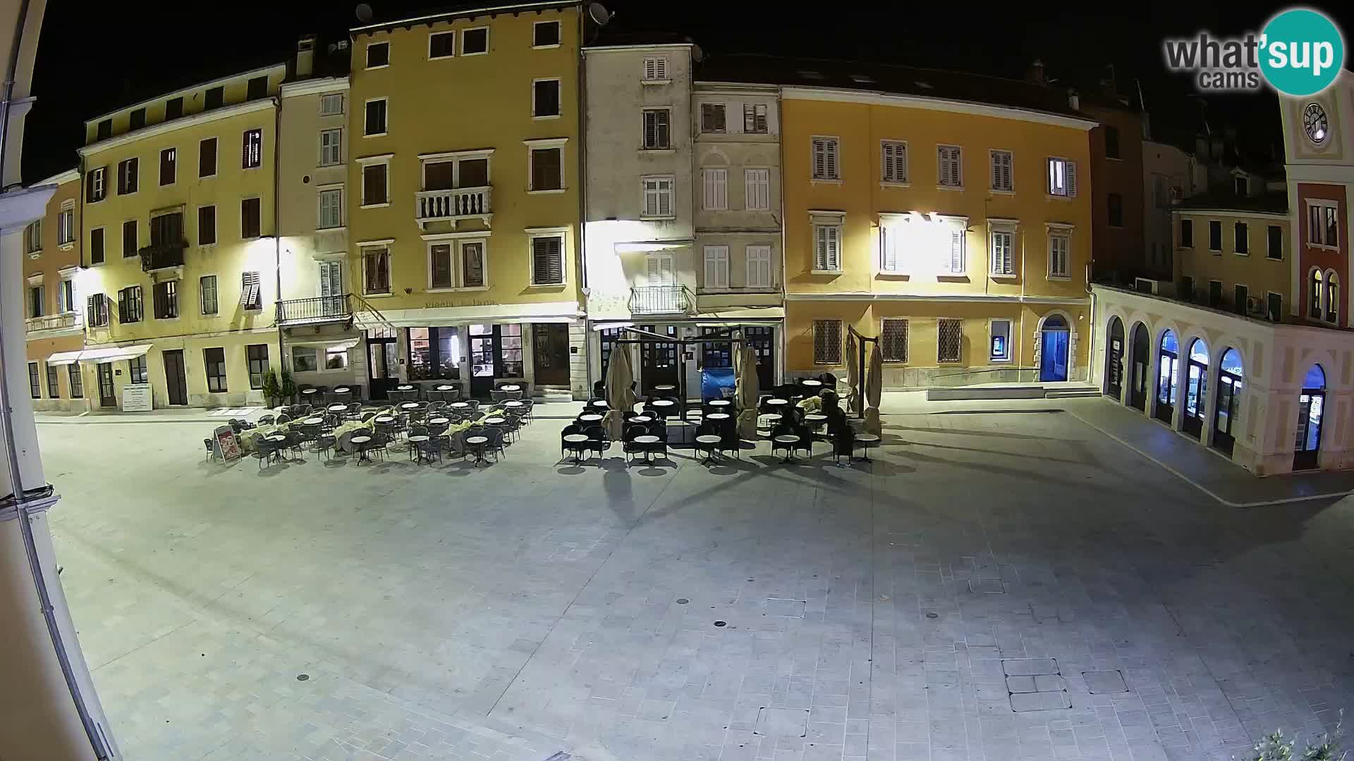 Spletna kamera Rovinj Center – Glavni trg