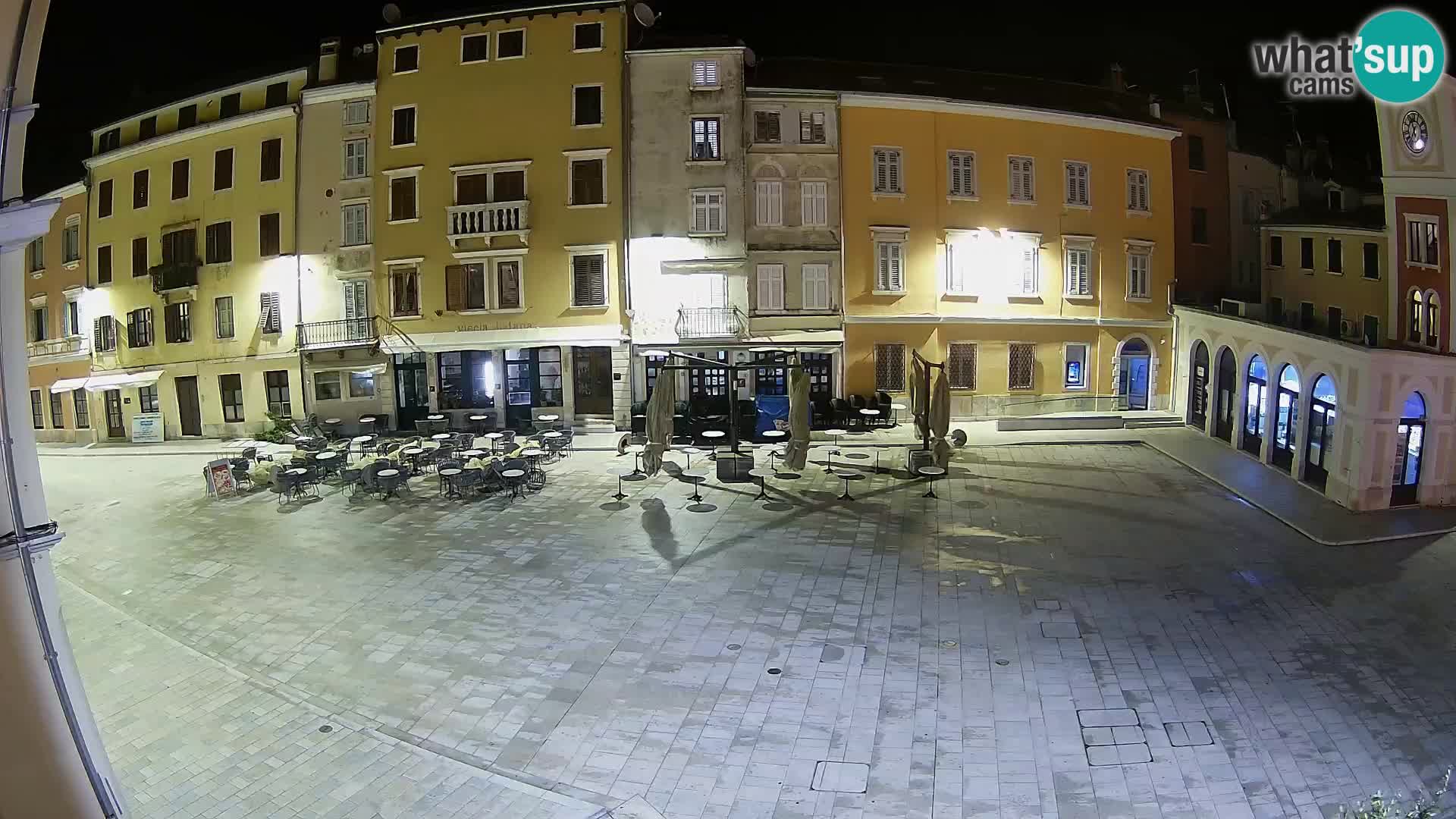 Spletna kamera Rovinj Center – Glavni trg