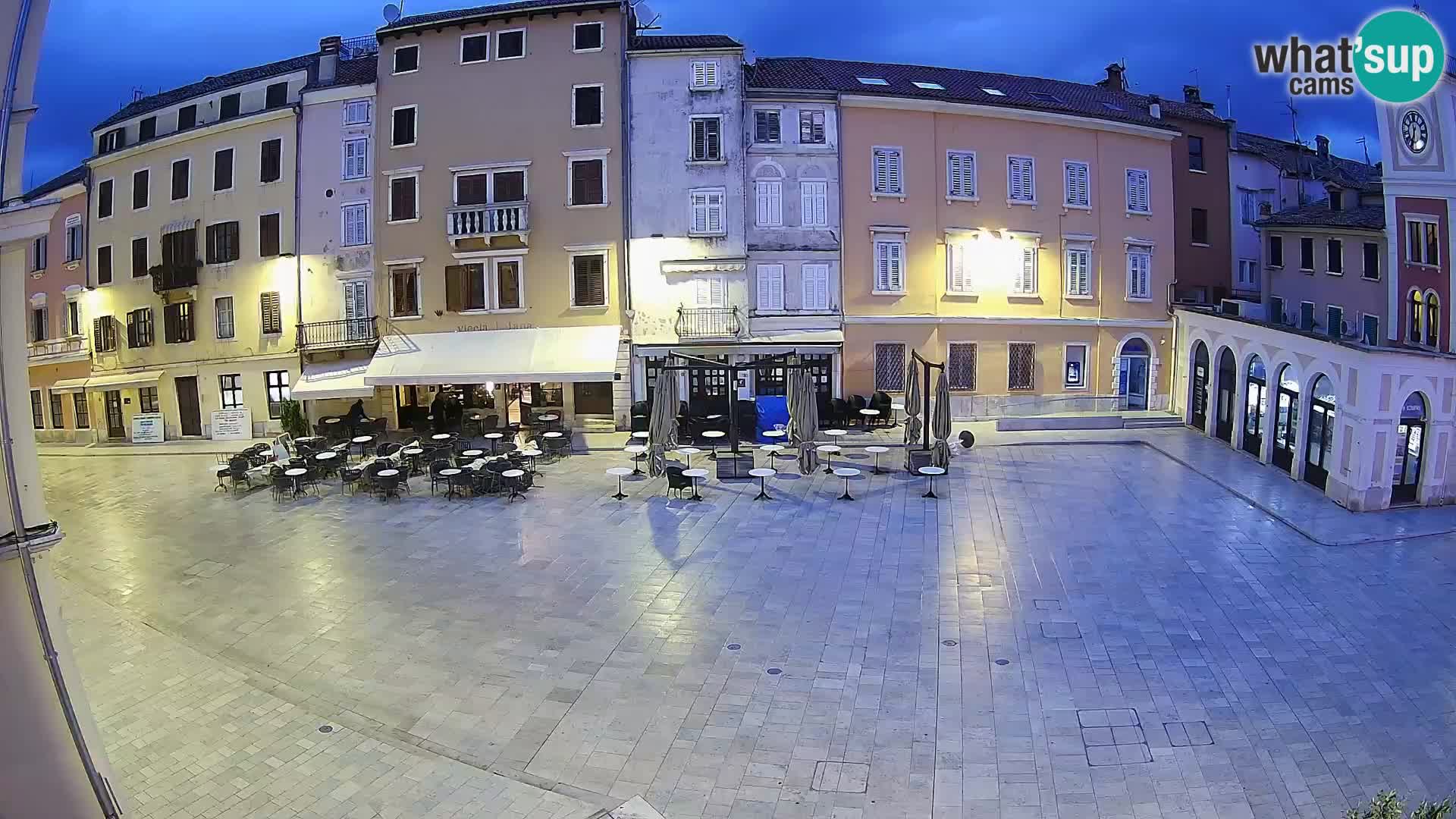 Spletna kamera Rovinj Center – Glavni trg