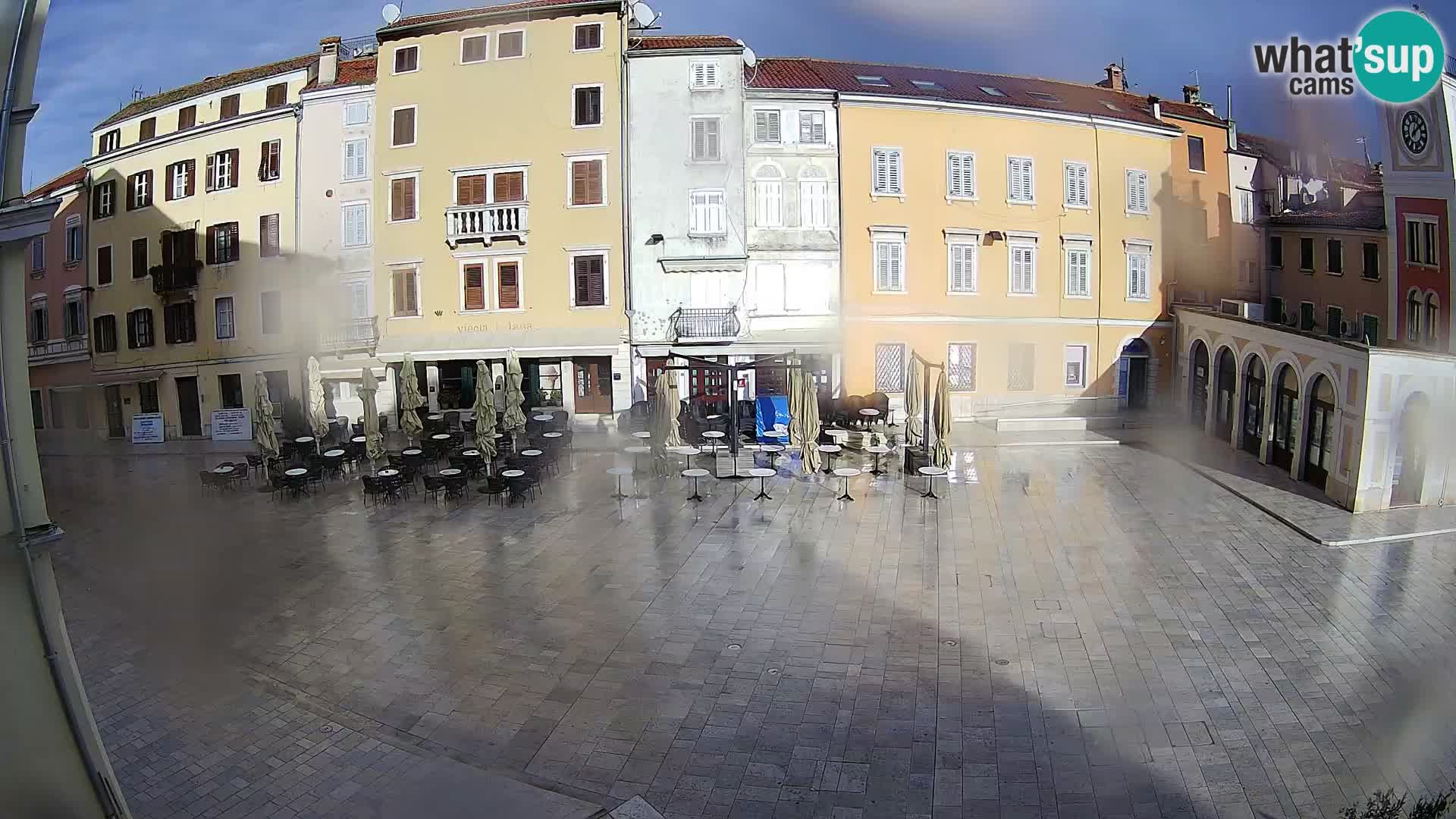 Spletna kamera Rovinj Center – Glavni trg