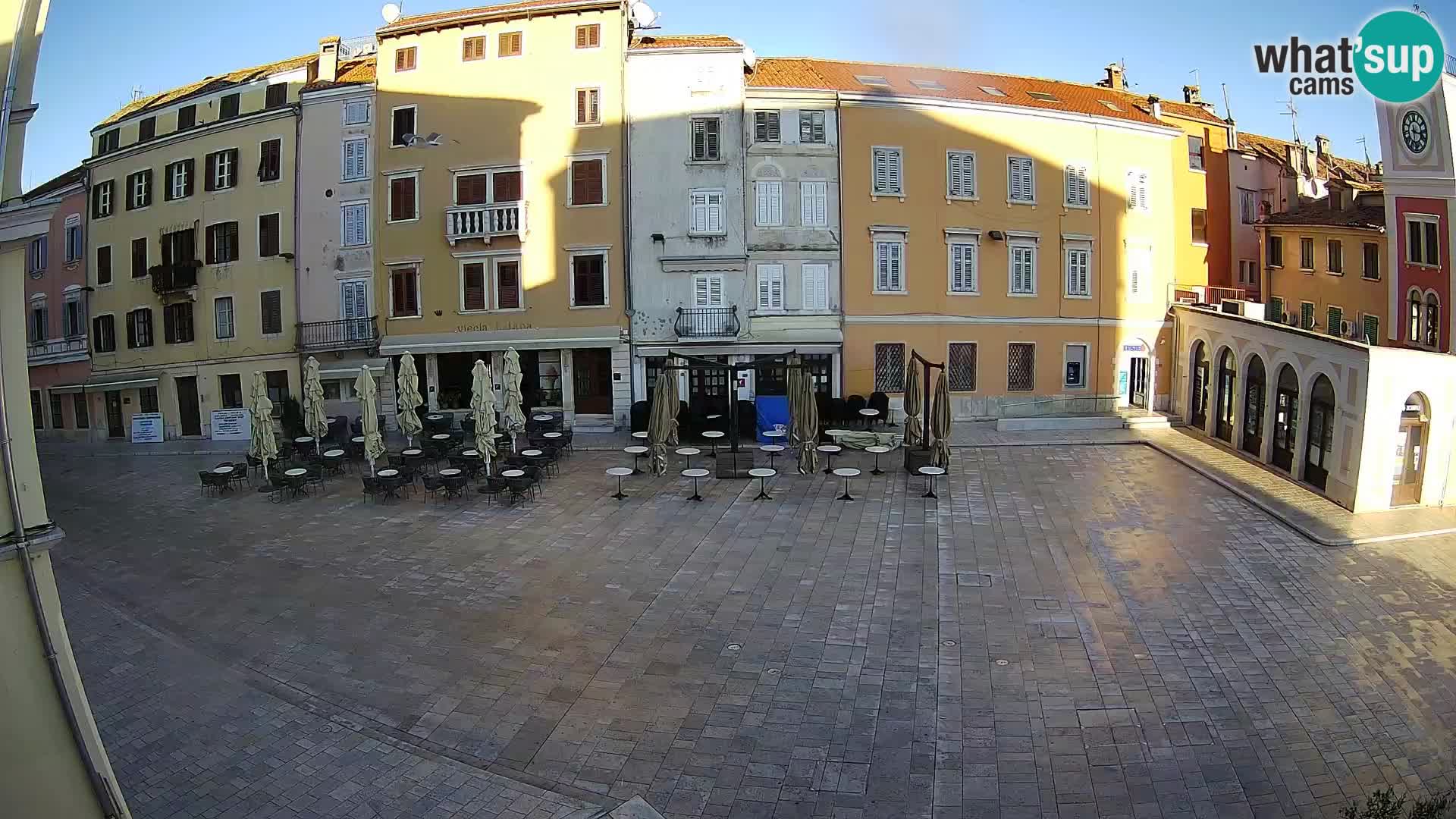 Spletna kamera Rovinj Center – Glavni trg