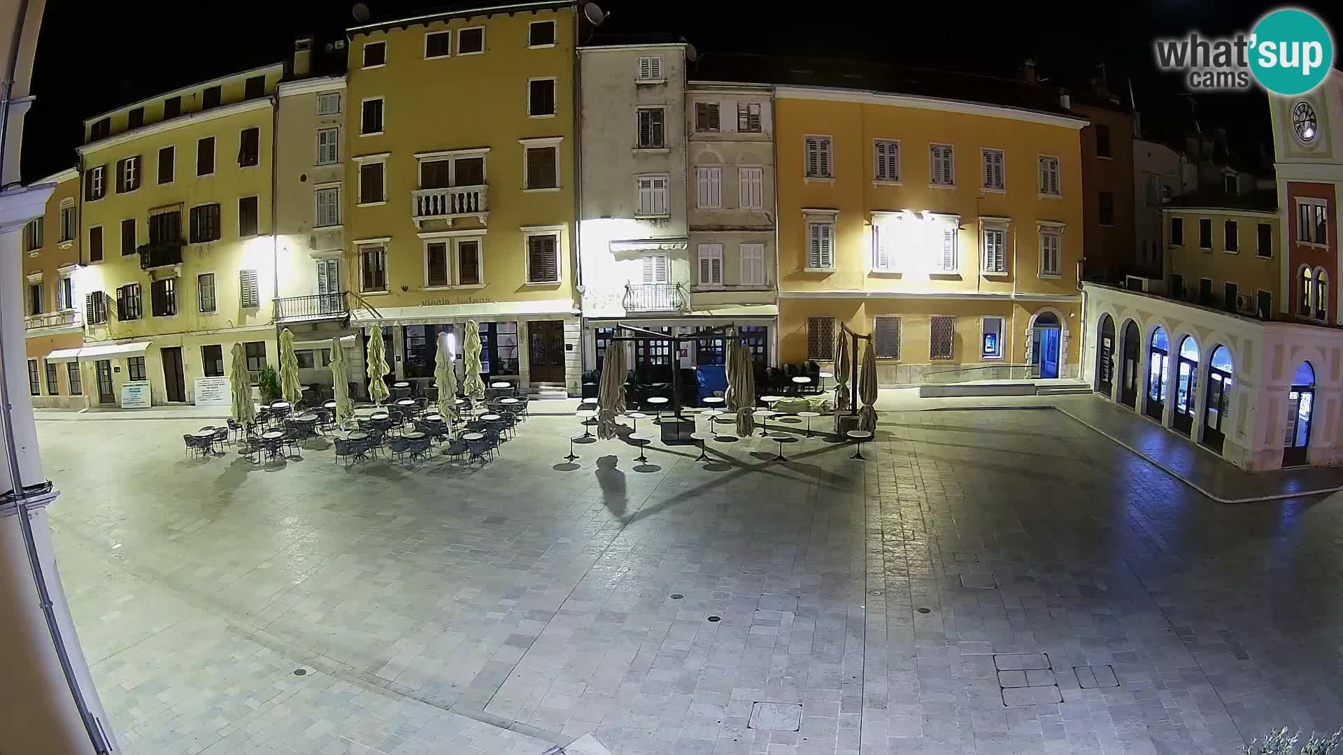 Spletna kamera Rovinj Center – Glavni trg