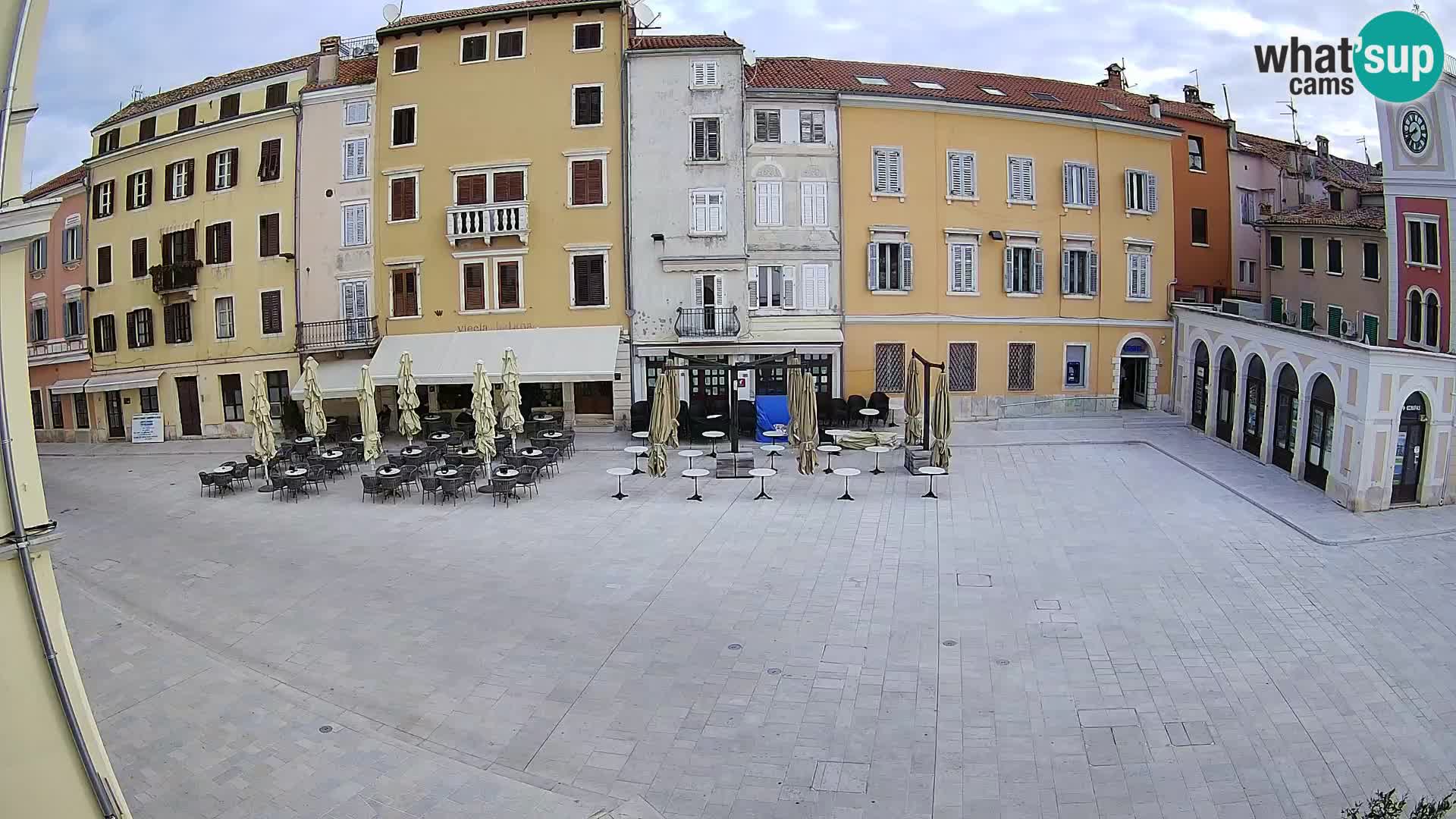 Spletna kamera Rovinj Center – Glavni trg