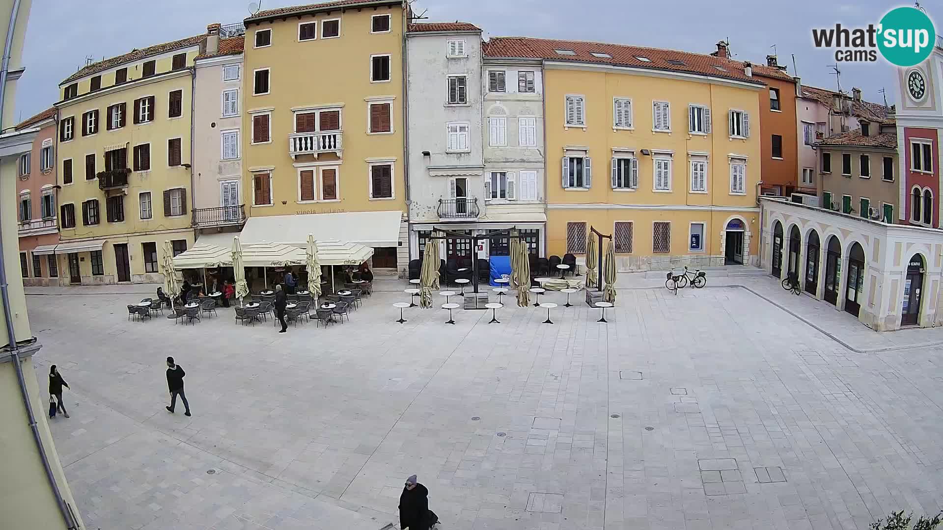 Spletna kamera Rovinj Center – Glavni trg