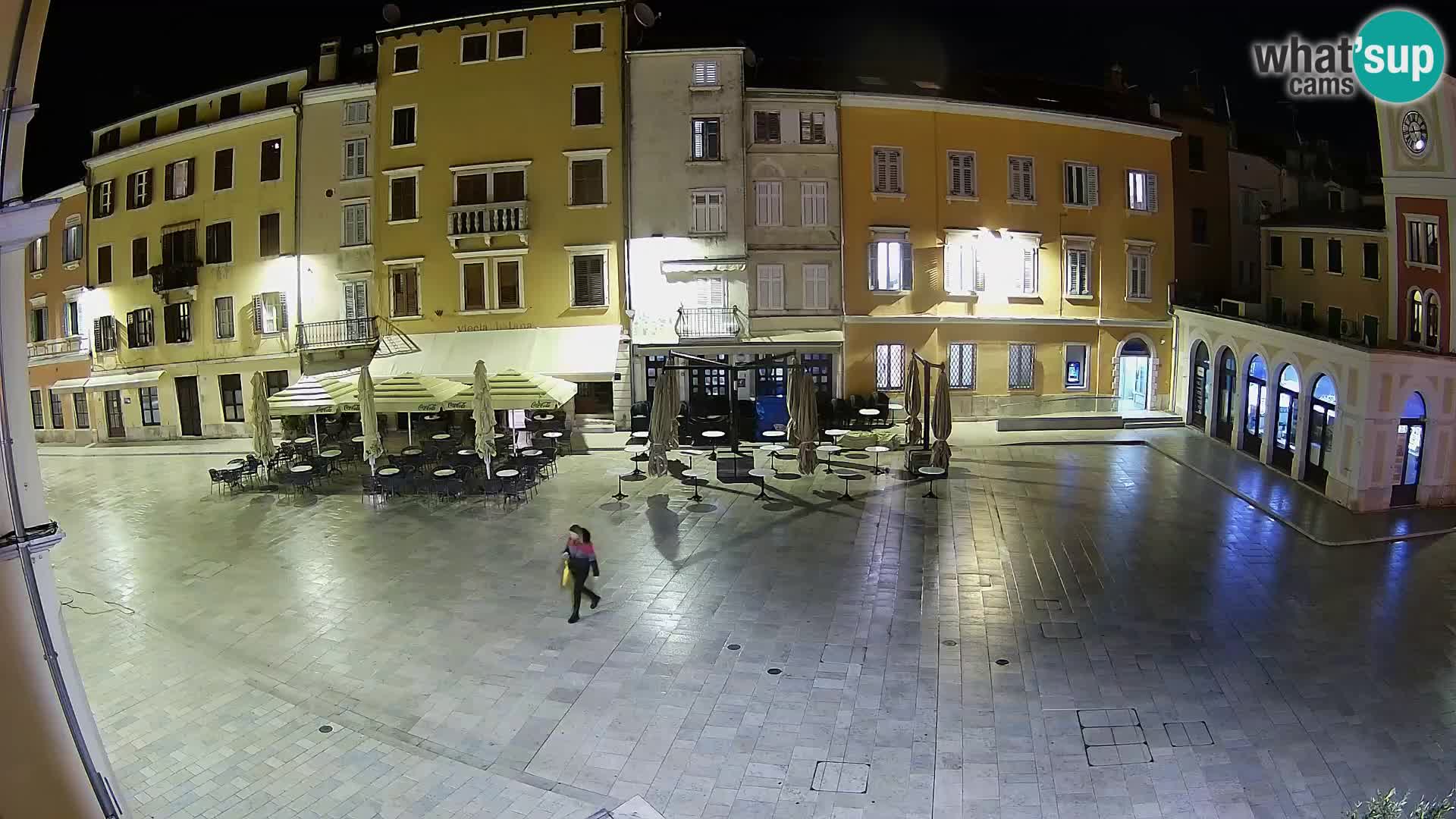 Spletna kamera Rovinj Center – Glavni trg