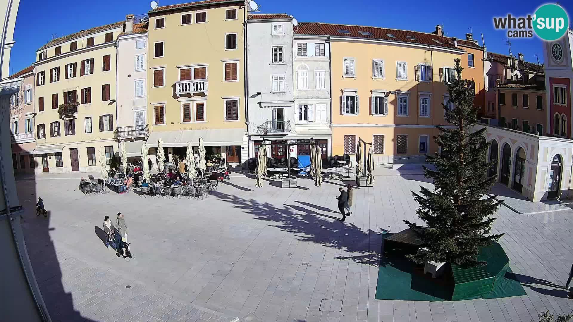 Webcam Rovinj Zentrum – Hauptplatz in Echtzeit