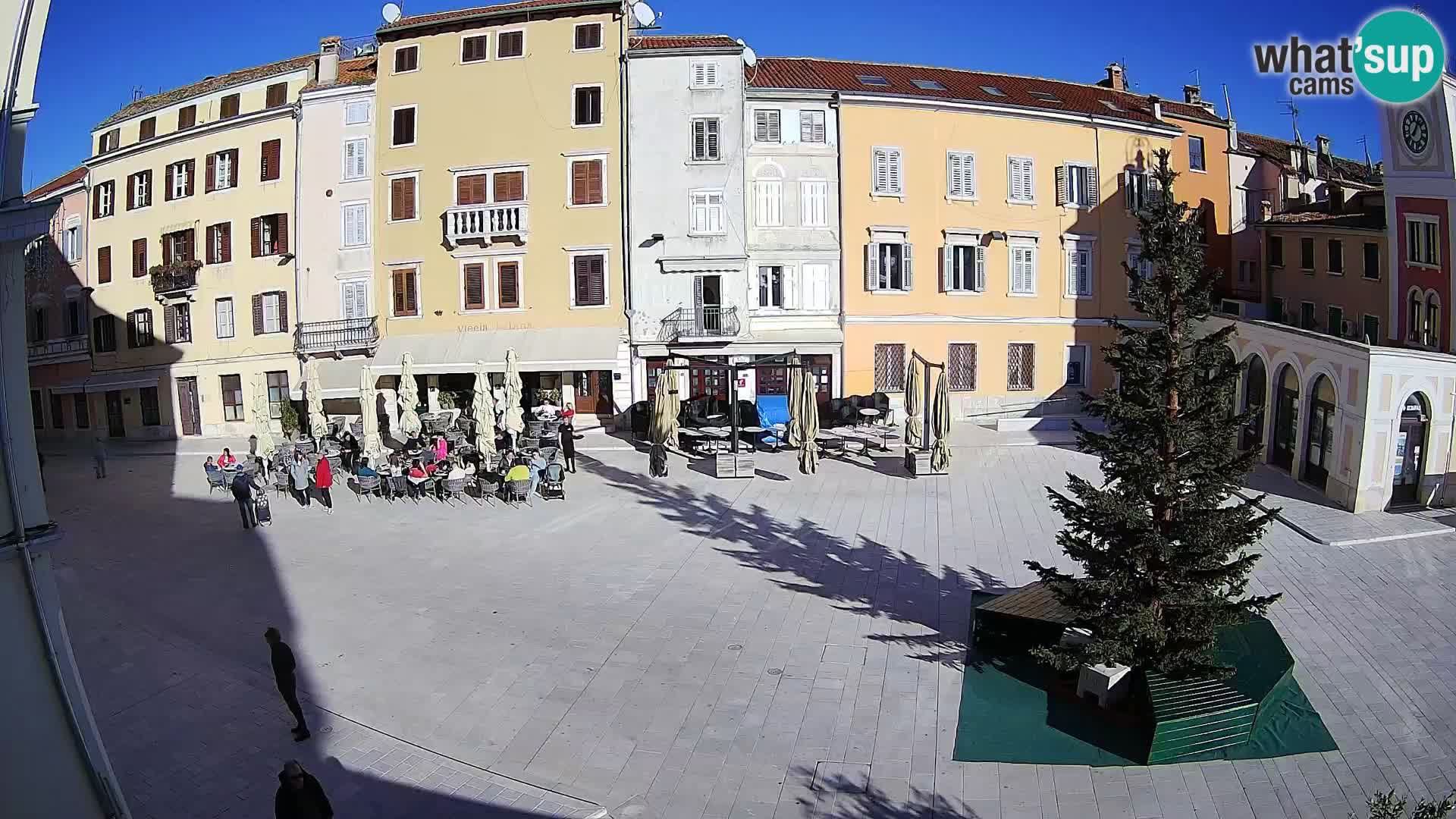 Webcam Rovinj Zentrum – Hauptplatz in Echtzeit