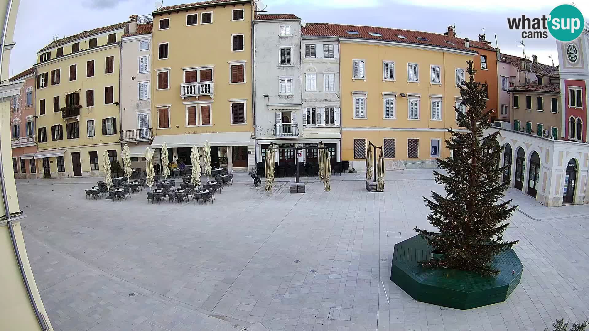 Webcam Rovinj Zentrum – Hauptplatz in Echtzeit