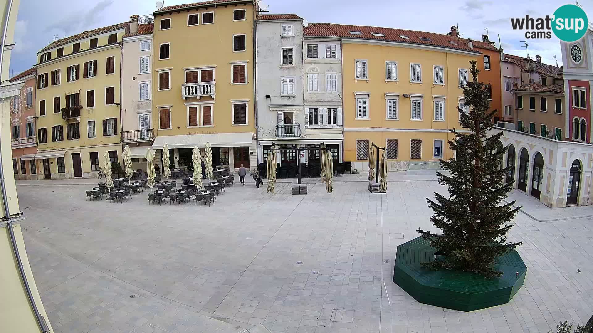 Spletna kamera Rovinj Center – Glavni trg