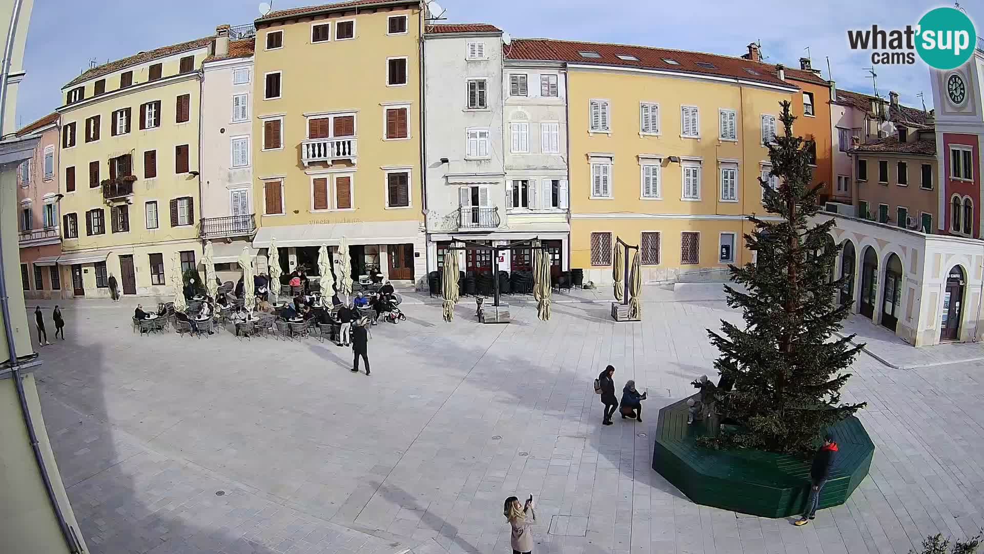 Webcam Rovinj Zentrum – Hauptplatz in Echtzeit