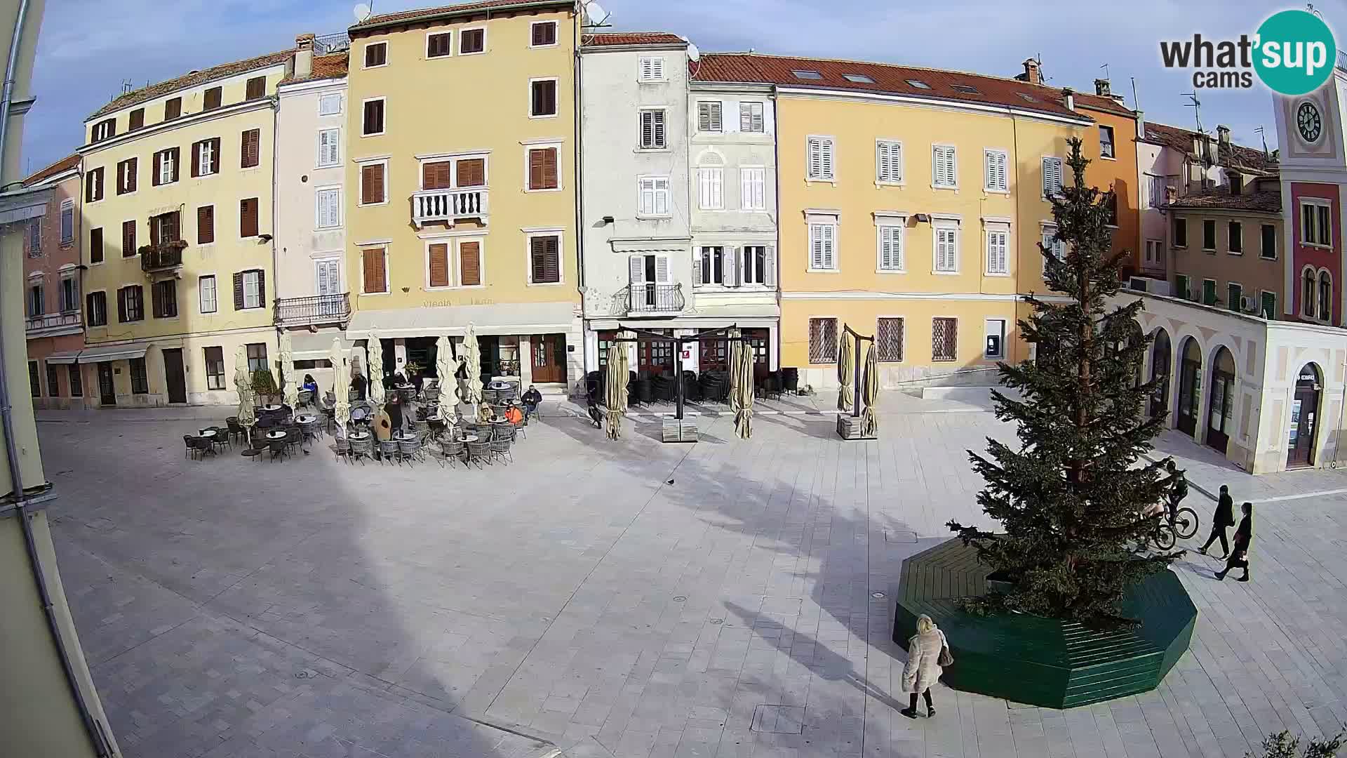 Spletna kamera Rovinj Center – Glavni trg