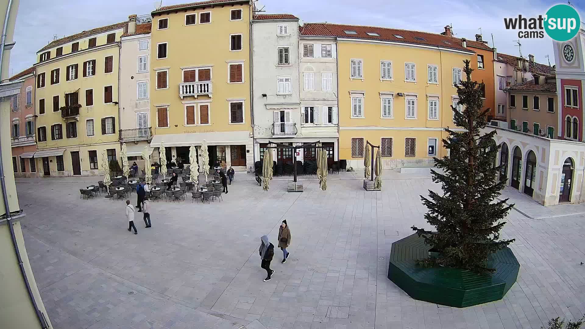 Webcam Rovinj Zentrum – Hauptplatz in Echtzeit