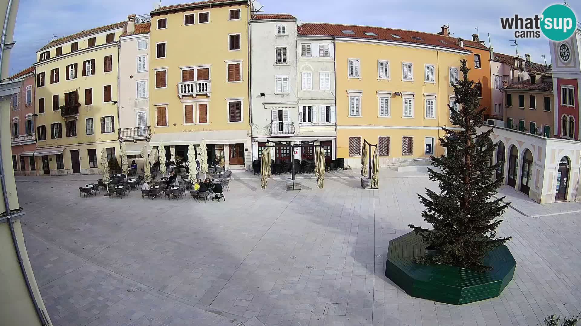 Webcam Rovinj Zentrum – Hauptplatz in Echtzeit