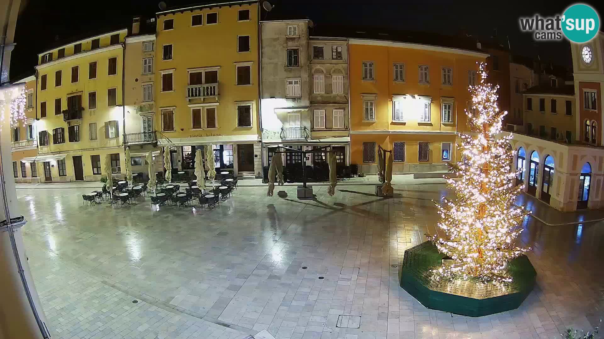 Webcam Rovinj Zentrum – Hauptplatz in Echtzeit