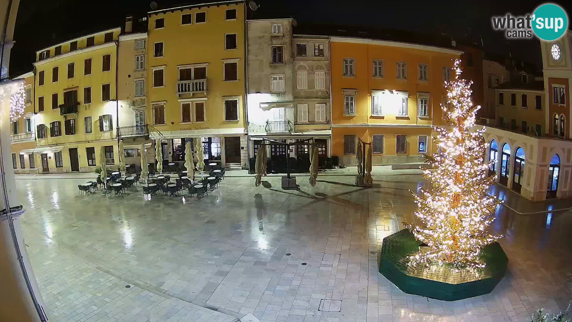 Webcam Rovinj Zentrum – Hauptplatz in Echtzeit