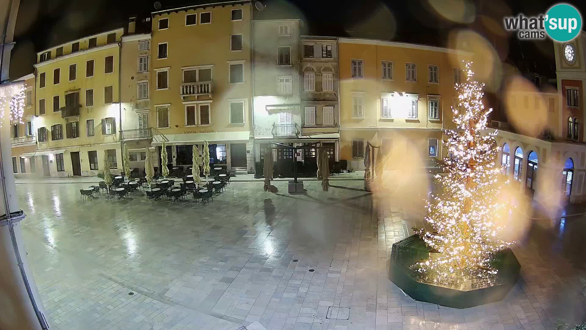 Webcam Rovinj Zentrum – Hauptplatz in Echtzeit