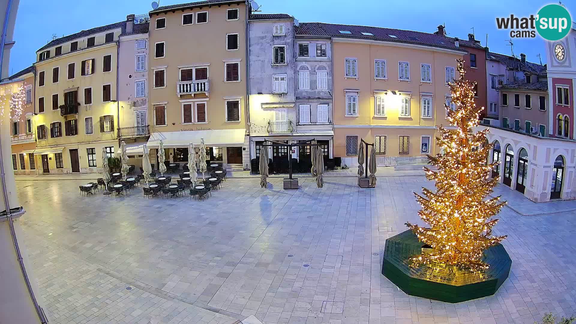 Webcam Rovinj Zentrum – Hauptplatz in Echtzeit