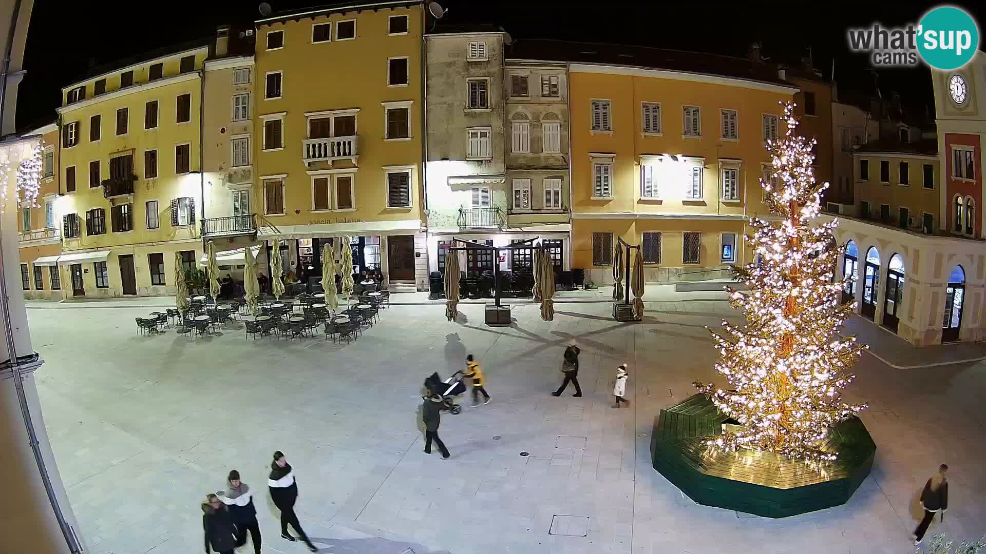 Spletna kamera Rovinj Center – Glavni trg