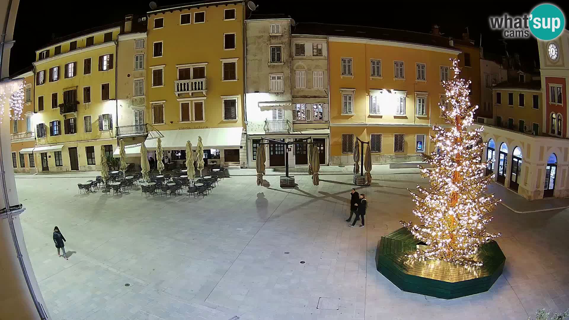 Spletna kamera Rovinj Center – Glavni trg