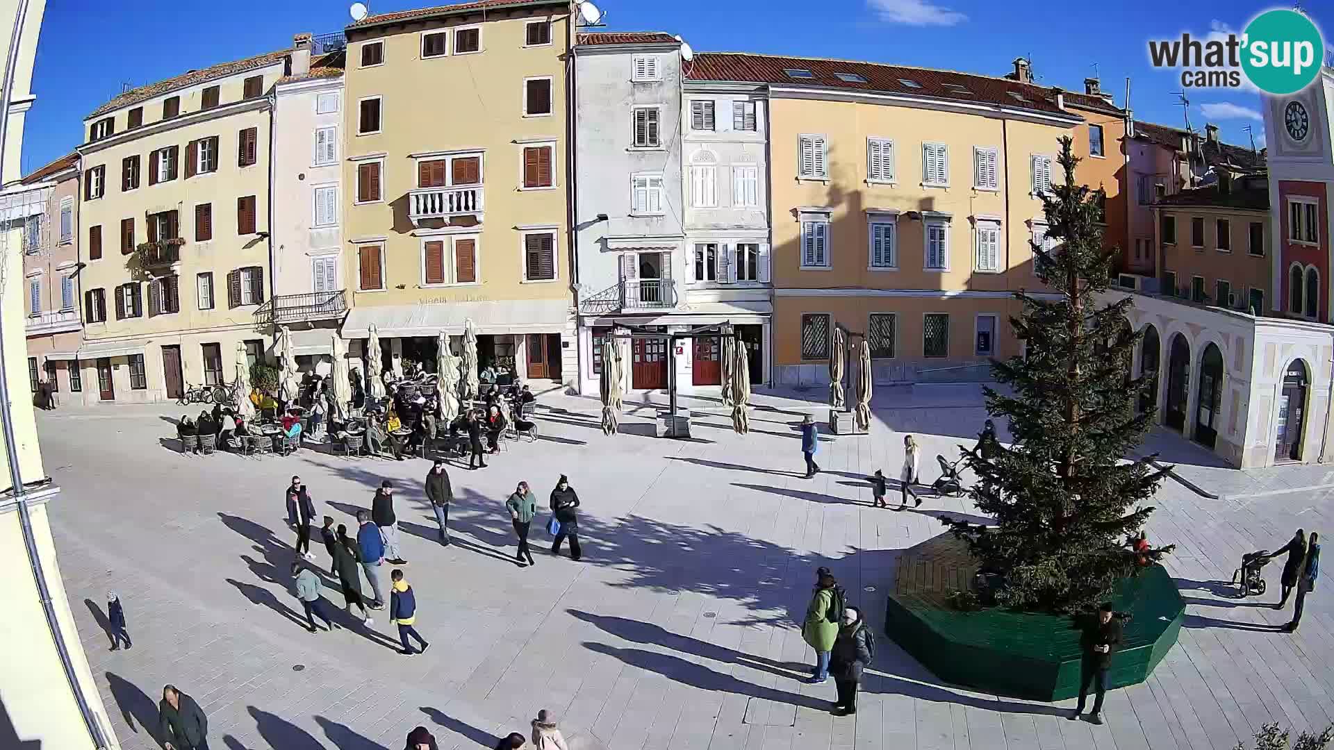 Webcam Rovinj Zentrum – Hauptplatz in Echtzeit