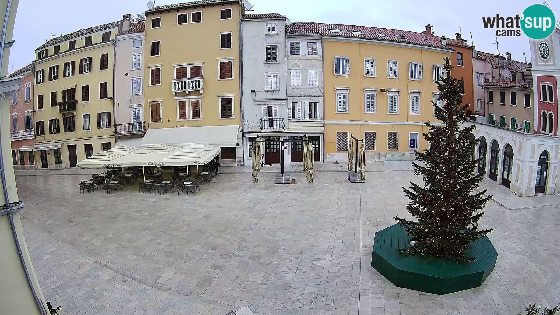 Webcam Rovinj Zentrum – Hauptplatz in Echtzeit