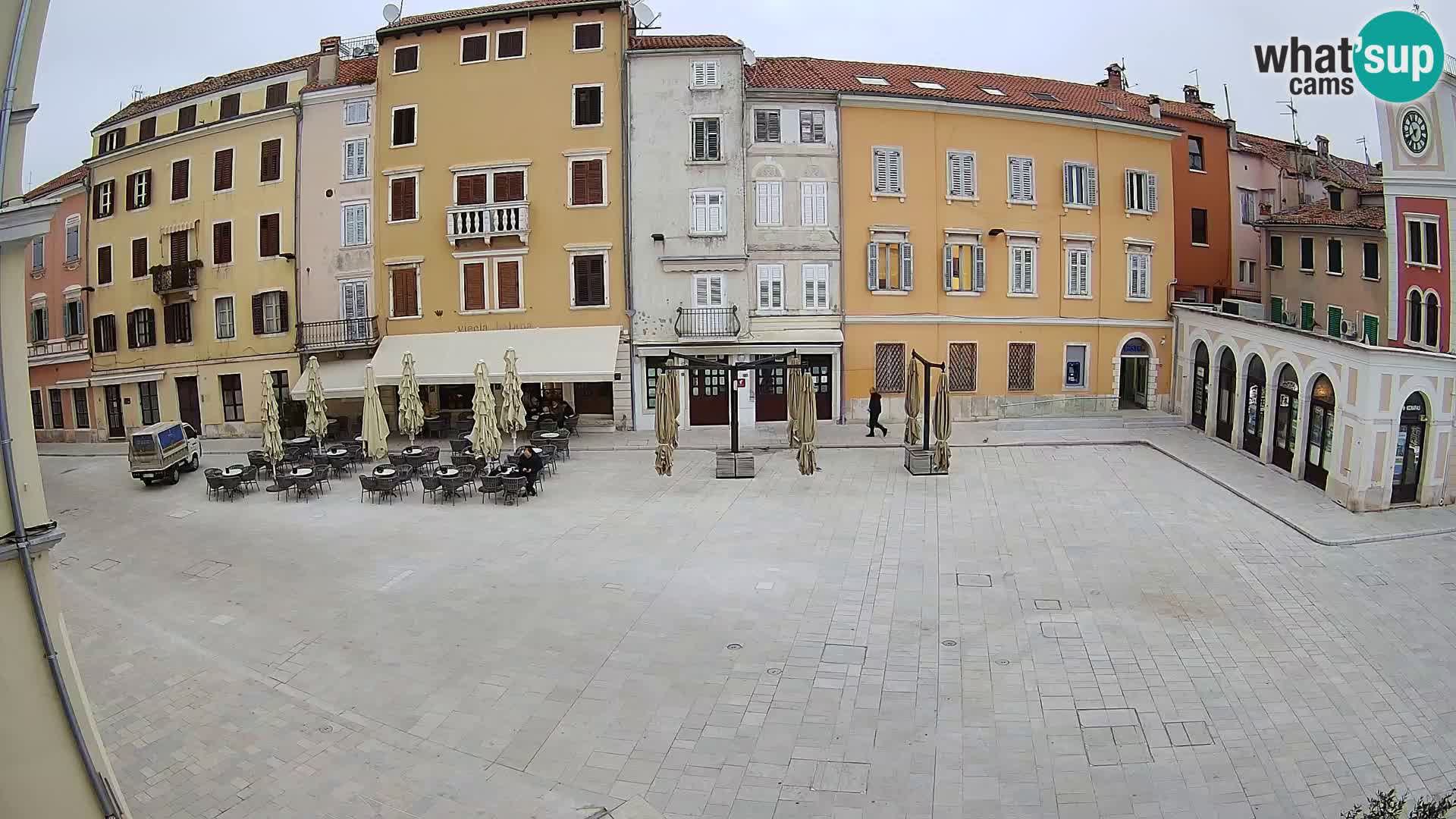 Spletna kamera Rovinj Center – Glavni trg