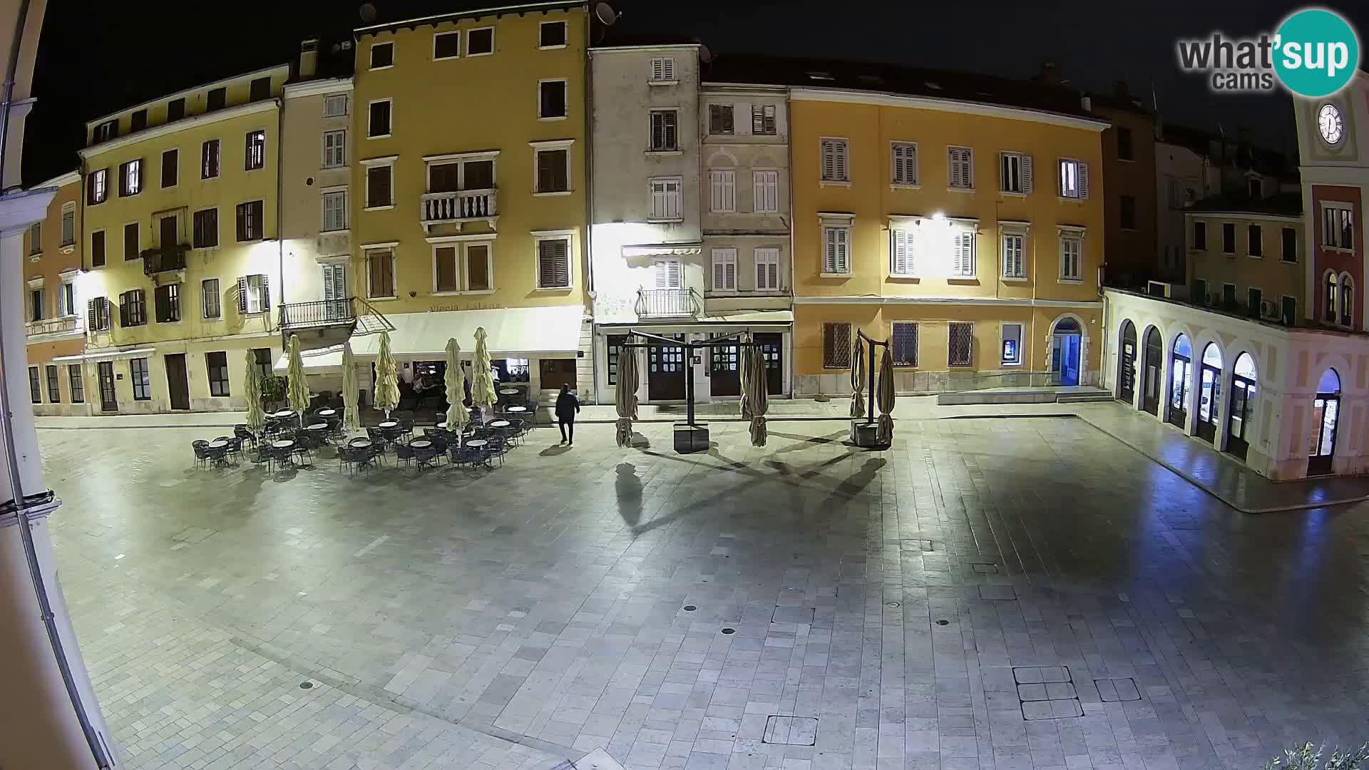 Spletna kamera Rovinj Center – Glavni trg