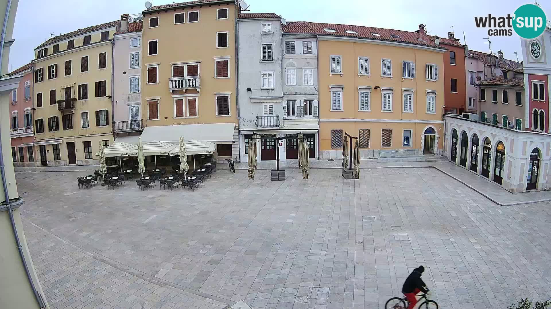 Spletna kamera Rovinj Center – Glavni trg