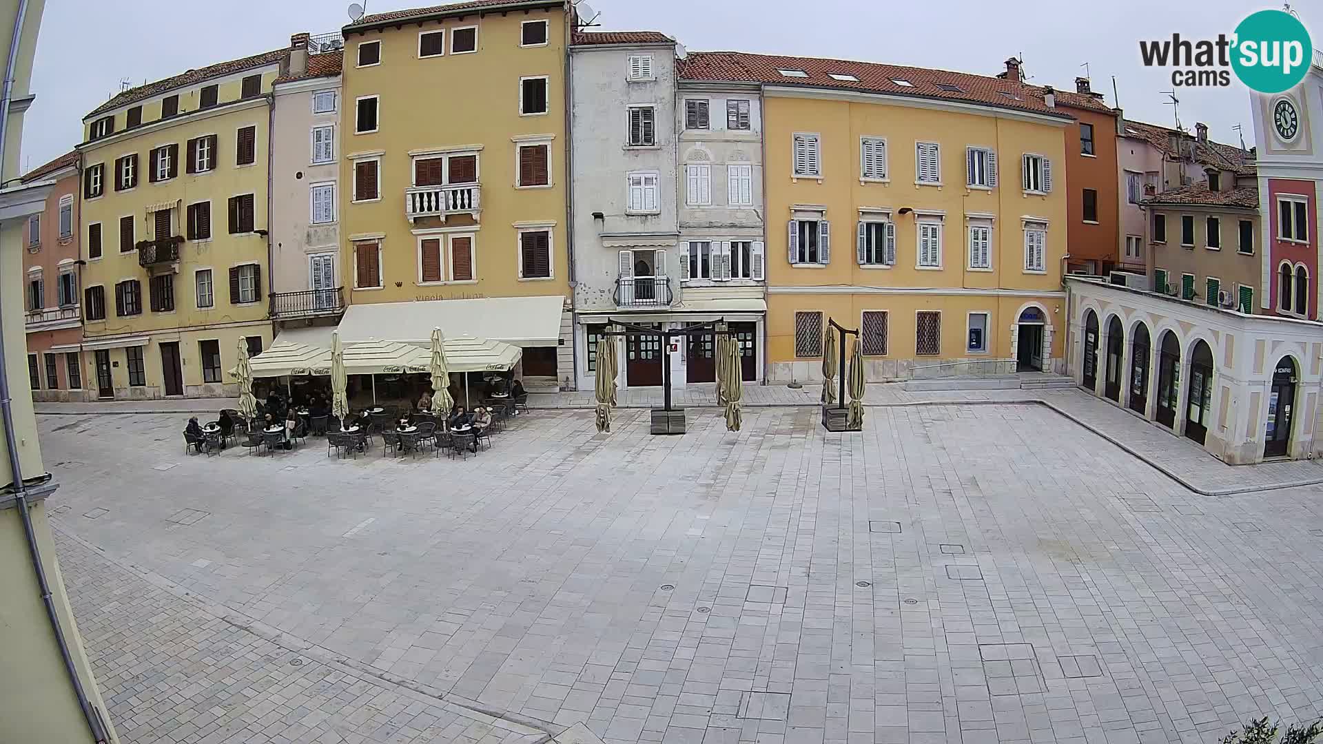 Spletna kamera Rovinj Center – Glavni trg