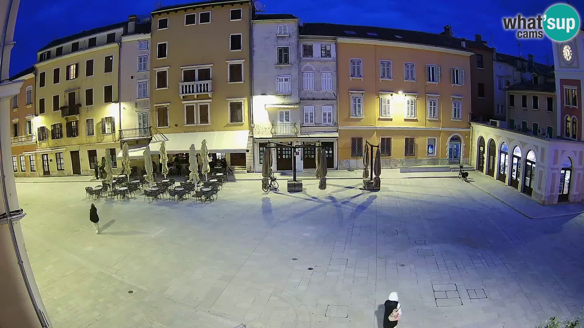 Spletna kamera Rovinj Center – Glavni trg