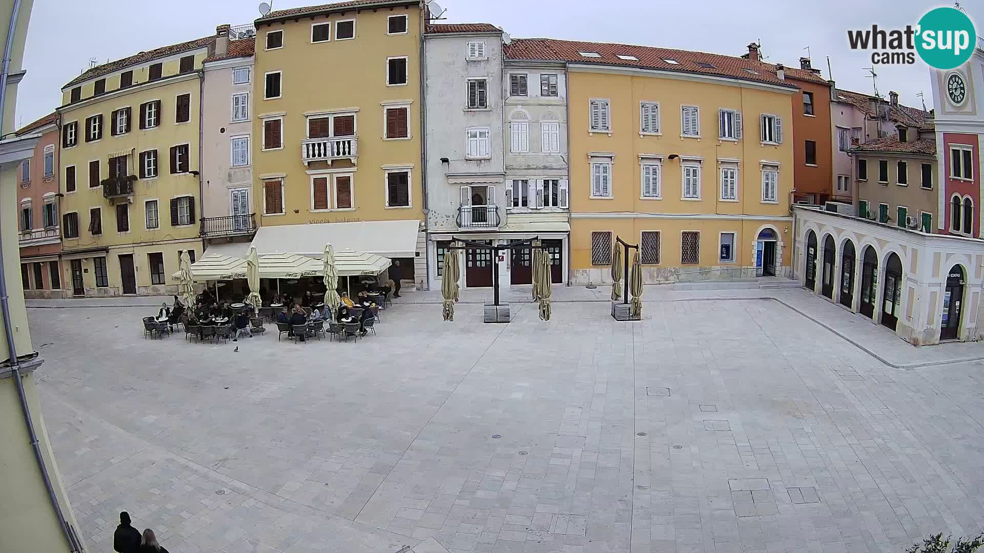 Webcam Rovinj Zentrum – Hauptplatz in Echtzeit