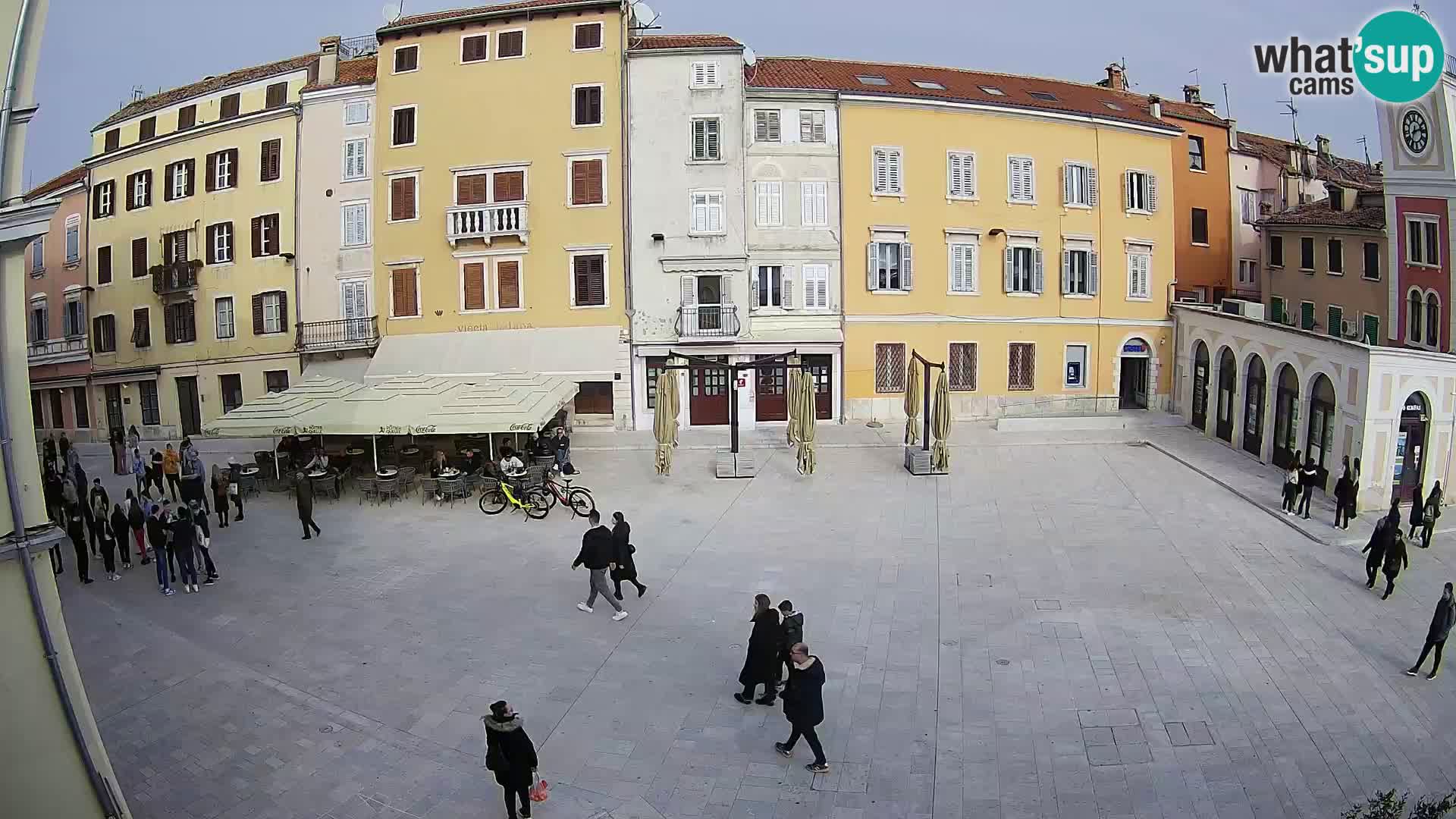 Spletna kamera Rovinj Center – Glavni trg