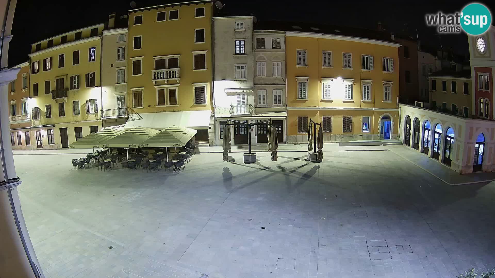 Spletna kamera Rovinj Center – Glavni trg