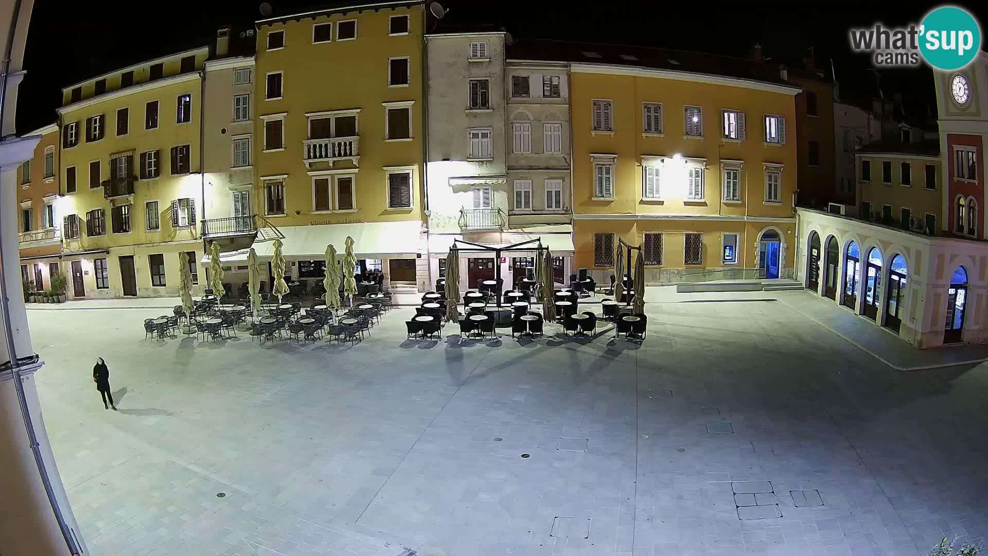 Spletna kamera Rovinj Center – Glavni trg