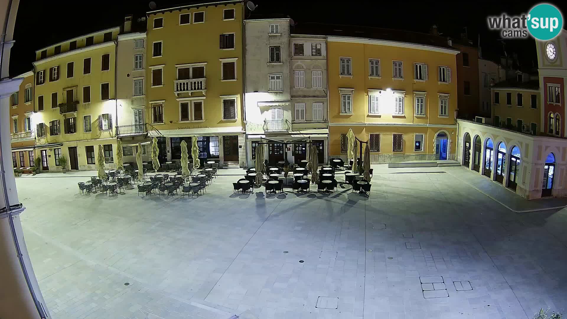 Spletna kamera Rovinj Center – Glavni trg