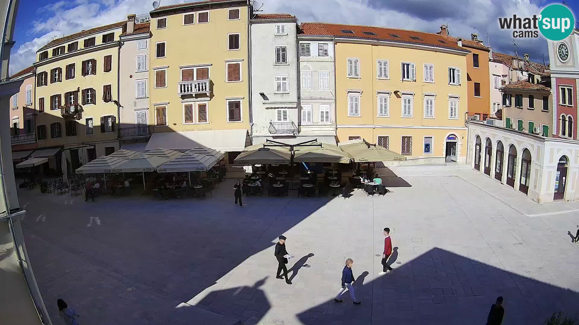 Spletna kamera Rovinj Center – Glavni trg