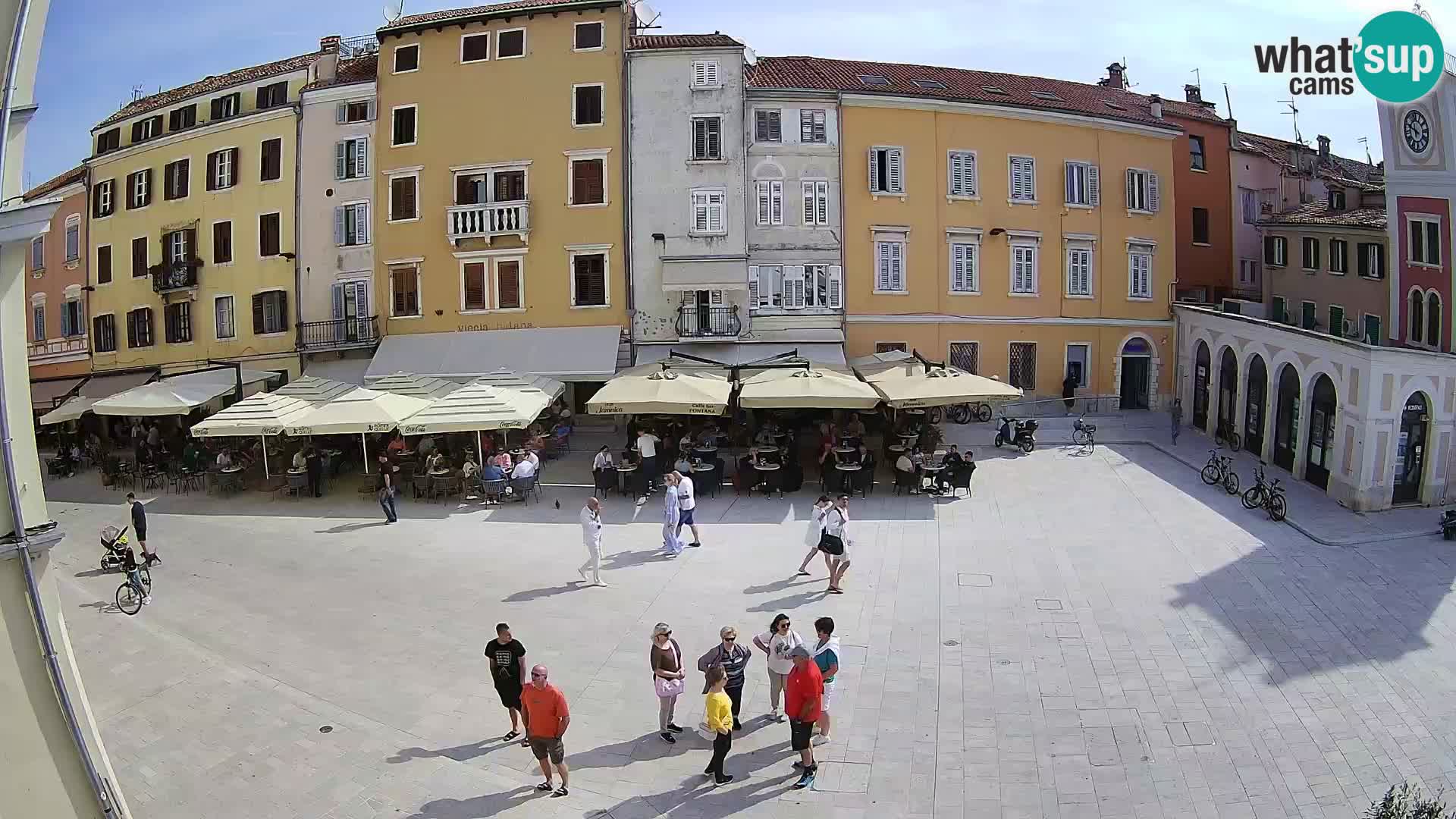Spletna kamera Rovinj Center – Glavni trg