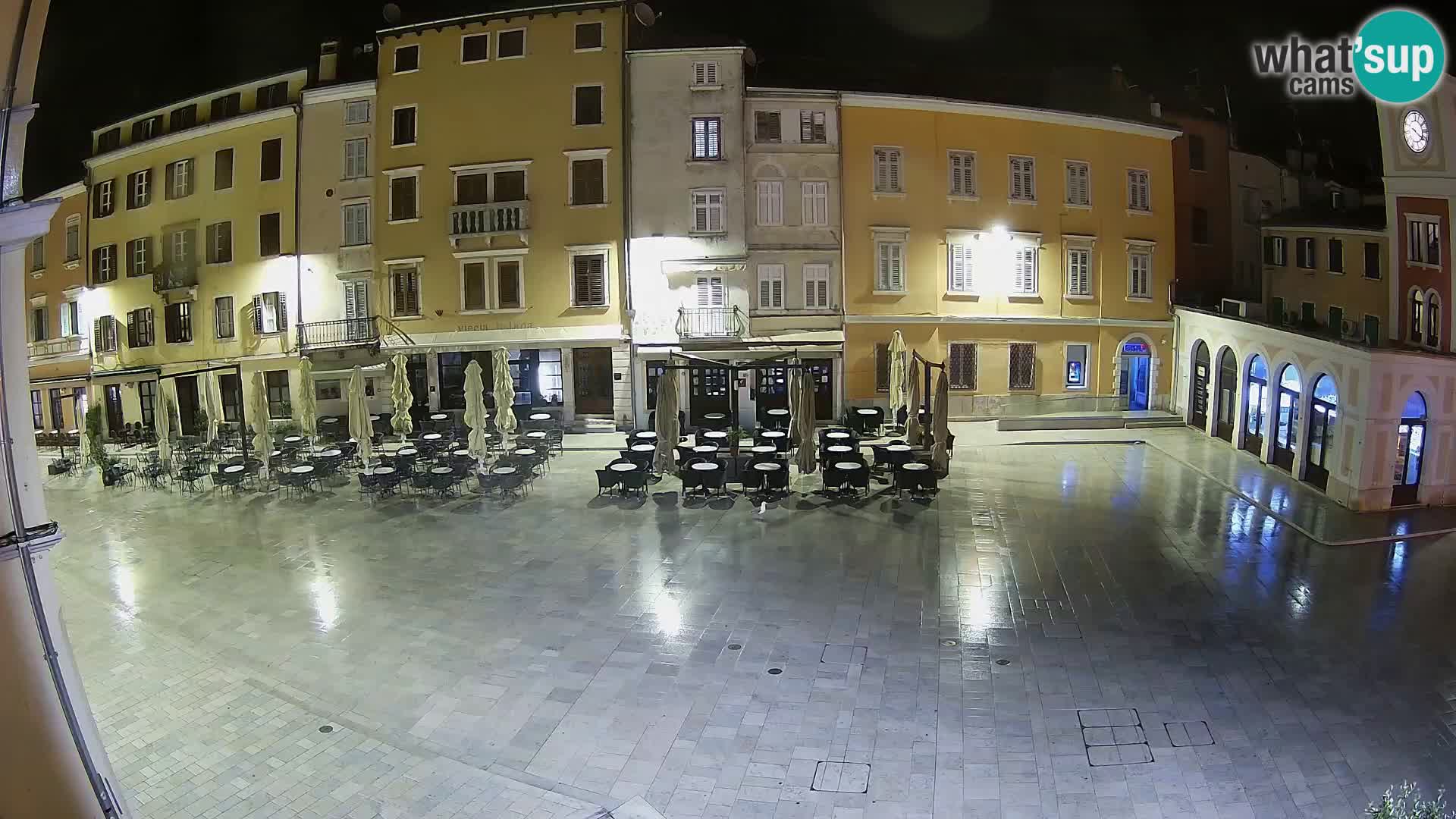 Spletna kamera Rovinj Center – Glavni trg